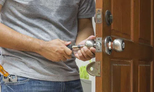 Somerville Locksmith Store Somerville, MA 617-603-2552 - residential-lock-out